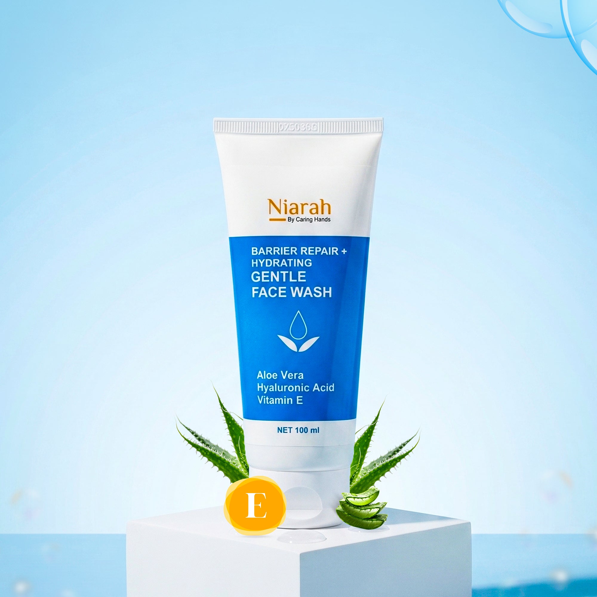 Niarah Barrier Repair Hydrating Face Wash with Aloe Vera, Hyaluronic Acid & Vitamin E, Gentle Moisturizing Face Cleanser for Dry, Sensitive & All Skin Types, Daily Hydrating Glow Face Wash for Soft Smooth Skin, 100ml